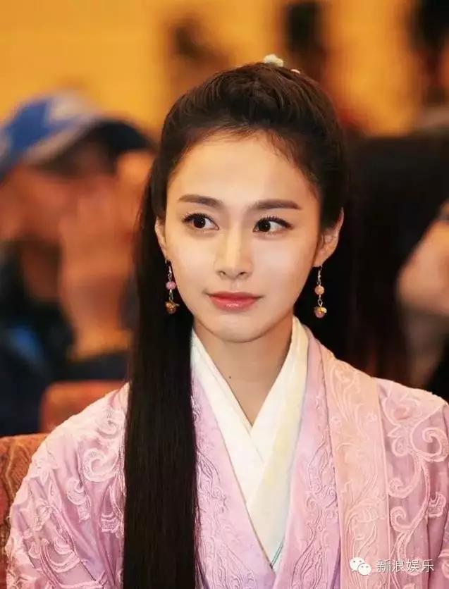 允兒招架不住古裝？韓國女星古裝LOOK一覽 誰贏了？