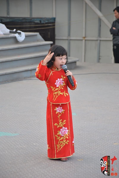 小梅花獎金獎獲得者、河南電視臺《梨園春》明星擂主張楚怡表演《戲曲串燒》