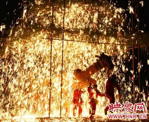 確山鐵花將登上萬眾矚目的春晚舞臺(tái)！
