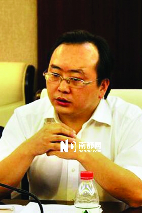 恩施州中級人民法院辦公室主任劉國峰。 圖片來源：騰訊