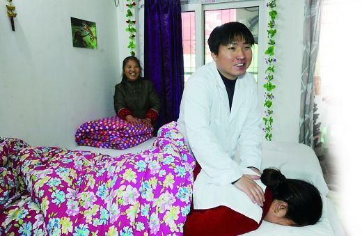 從失明絕望到振作開店，盲小伙陳冬經(jīng)歷重生