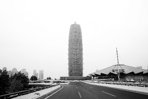在鄭東新區(qū)CBD，“虛擬辦公室”業(yè)務(wù)已悄然出現(xiàn)　河南商報首席記者 楊東華/攝