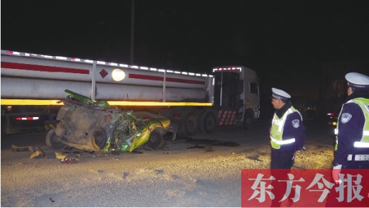昨日下午，鄭平路與107國道并線處突發(fā)車禍，造成鄭平路擁堵兩個多小時