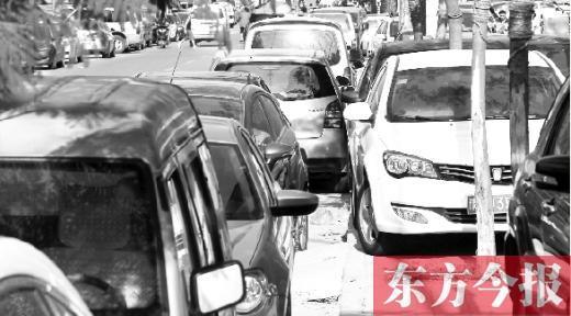 鄭州停車位緊張，給愛車找個(gè)車位每天都在考驗(yàn)著車主的智慧