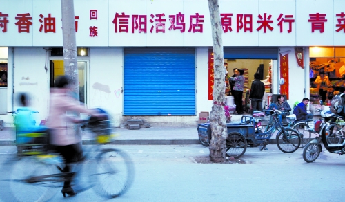 鄭州市一些活禽店紛紛關(guān)門，有人猜測，是受禽流感影響
