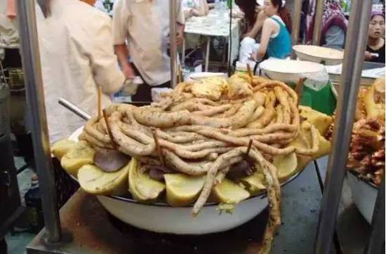 新疆奇葩”黑暗料理“ 你吃過嘛？