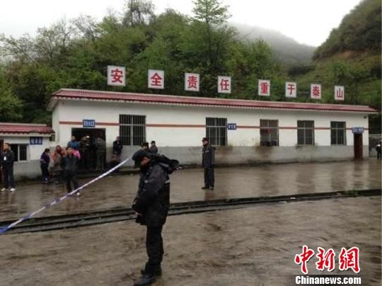 圖為事故救援現(xiàn)場。 禎東 攝