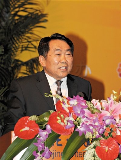 2011年10月12日，叢書《中國油氣田開發(fā)志》首發(fā)式上，時(shí)任四川省人大常委會(huì)副主任郭永祥在講話。