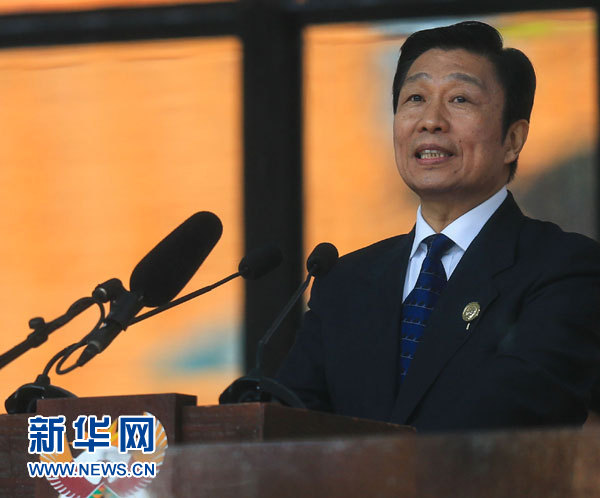 12月10日，國(guó)家副主席李源潮在南非約翰內(nèi)斯堡出席南非政府為前總統(tǒng)曼德拉舉行大型官方追悼活動(dòng)并致辭。