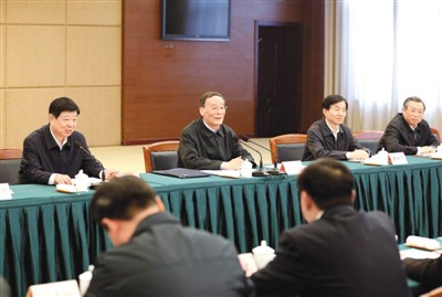 3月25日，王岐山在山東省臨沂市蒙陰縣主持召開蒙陰縣委常委擴大會議。