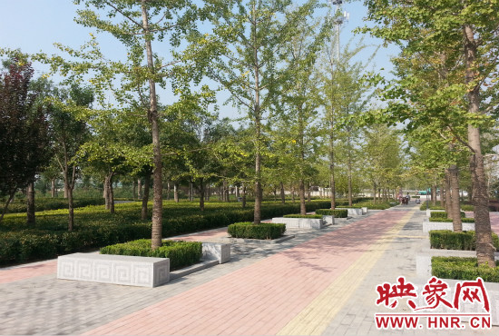 綠色生態(tài)廊道建設(shè)為市民提供了更多的休閑娛樂的場所。