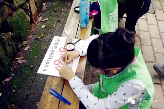 寶貝，爸爸媽媽一直在身后看你認(rèn)真完成任務(wù)！我的女兒棒棒噠！