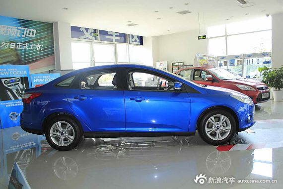 　?？怂箖蓭?jīng)典1.8MT 時(shí)尚型