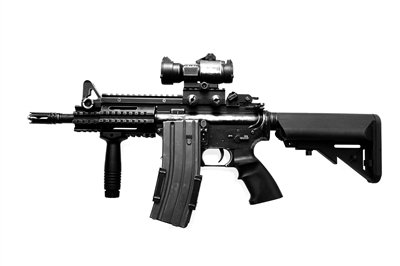 M16步槍，全槍長：986mm，空槍重：3.26公斤，戰(zhàn)斗全重：4公斤，最大有效射程：800米