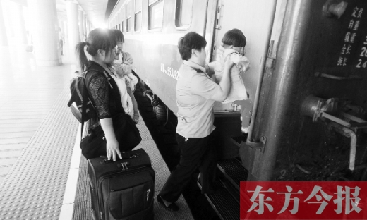 鄭州到溫州的2191/4次列車，是鄭州鐵路局最后一對綠皮車。