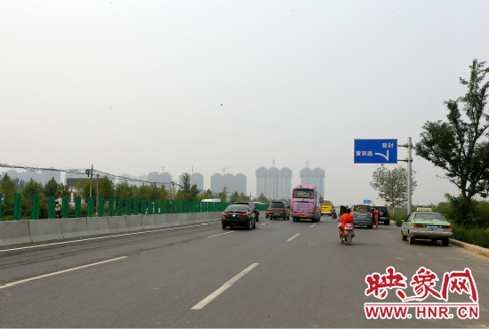 今年10月份，鄭登快速路鄭州至新密段將建成通車