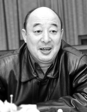 安小予。