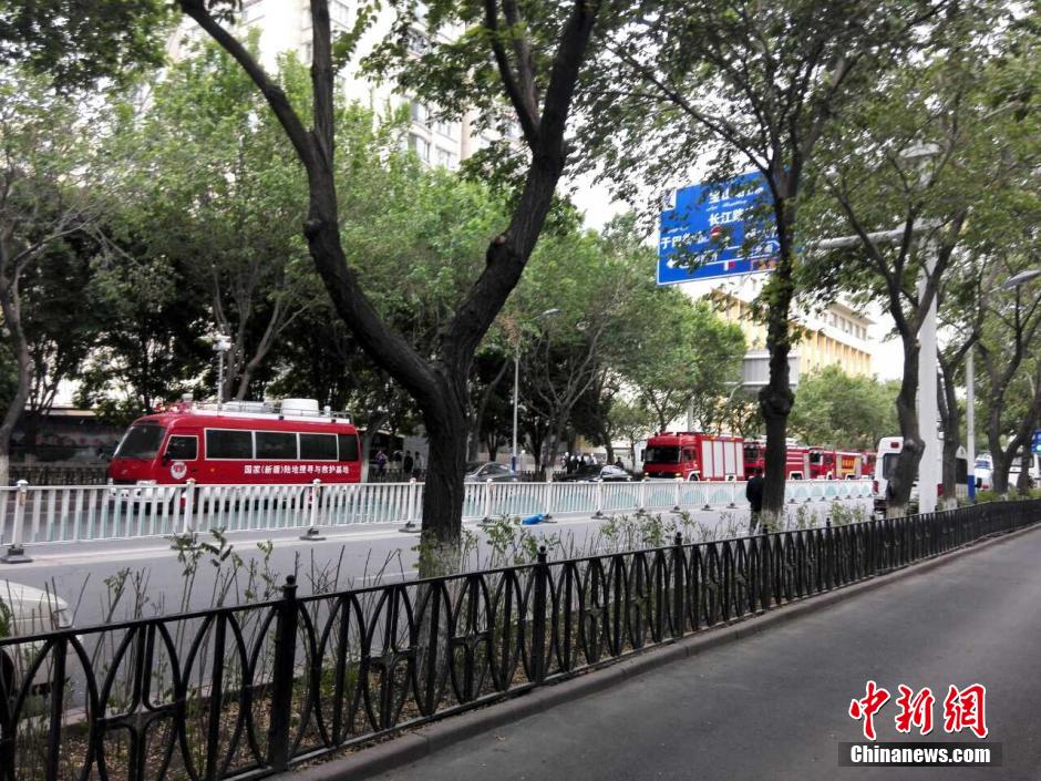 自治區(qū)和烏魯木齊市有關(guān)部門迅速處置，傷員已全部送往醫(yī)院救治。
