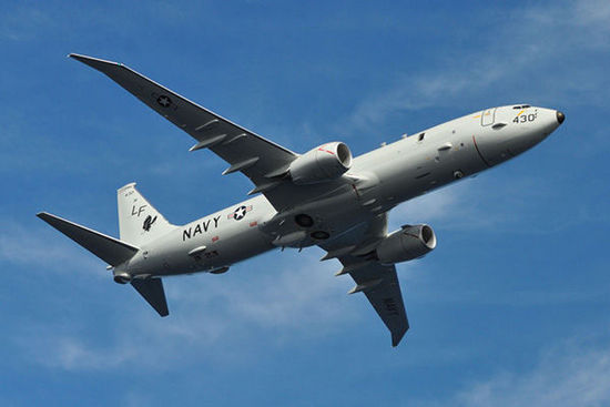 　　美國海軍的海神P-8巡邏機(jī)專門從事遠(yuǎn)距離任務(wù)，包括情報搜集和偵察。