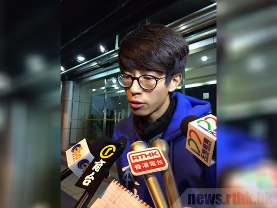 黃臺仰因設(shè)想?yún)⑴c旺角暴亂被香港警方拘捕，被指涉嫌參與旺角暴動。