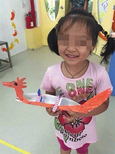 深圳5歲女孩羅一笑患上白血病，在深圳市兒童醫(yī)院救治。網(wǎng)絡(luò)截圖