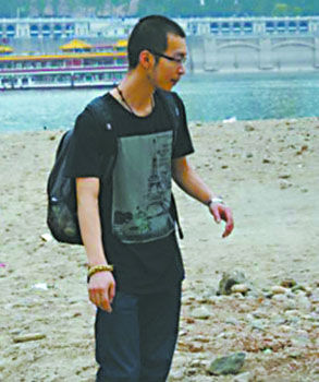 喜歡考古的小楊。受訪者供圖