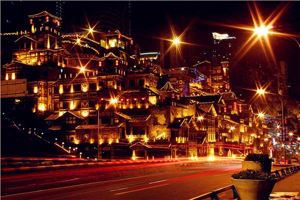 不要溫和地走進那個良夜 因為夜太美！