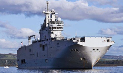 俄羅斯向法國(guó)購(gòu)買西北風(fēng)級(jí)兩棲攻擊艦。