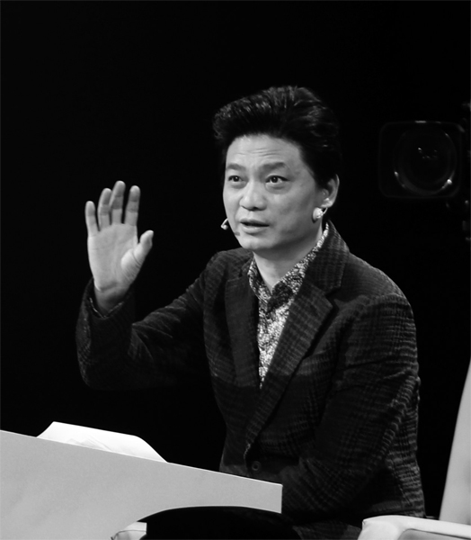 “希望女兒最好永遠(yuǎn)不要交男朋友，最好把父親當(dāng)男朋友?！贝抻涝φf(shuō)。