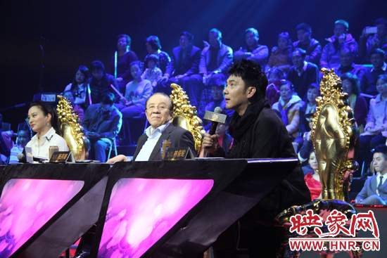 李玲玉、楊洪基、林依輪三位明星評(píng)委