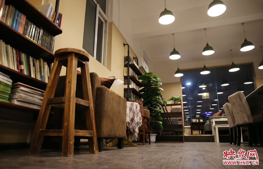 書店內(nèi)的裝飾。