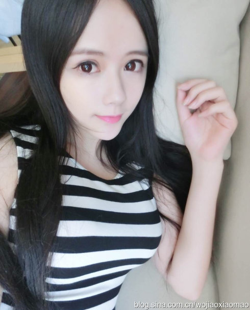 湖大21歲?；ㄇ巴购舐N無懼走光